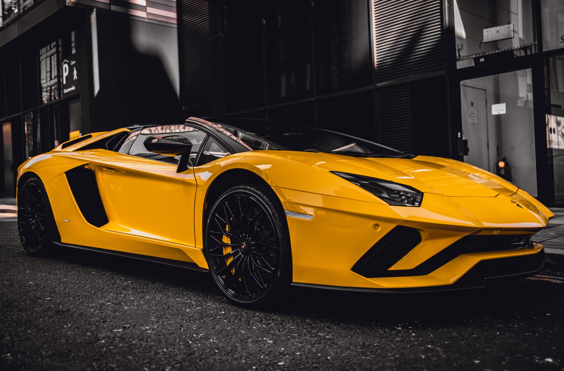 luxury car